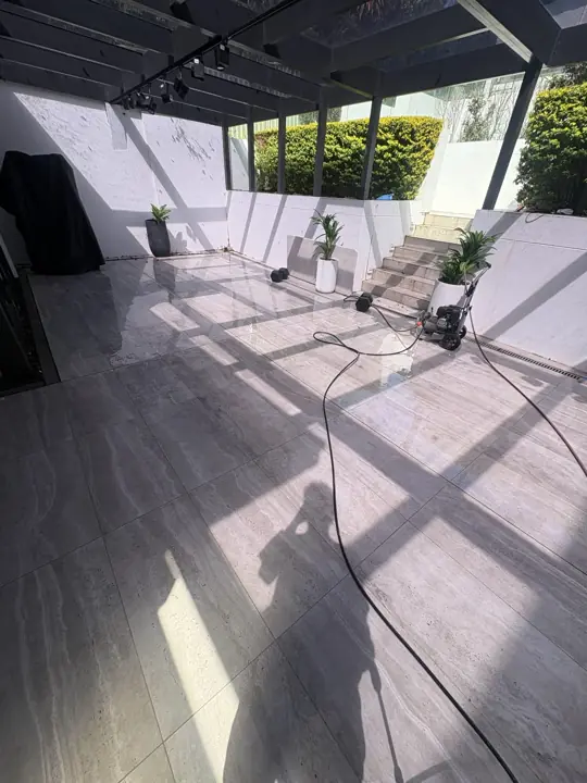 Window Cleaning by OneWay Gardens & Exteriors